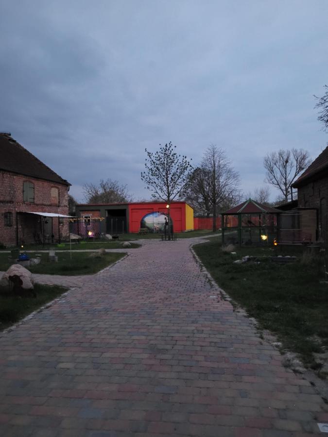 Maerchenhaft Urlauben Auf Dem Alpakahof Apartamento Rambow Exterior foto